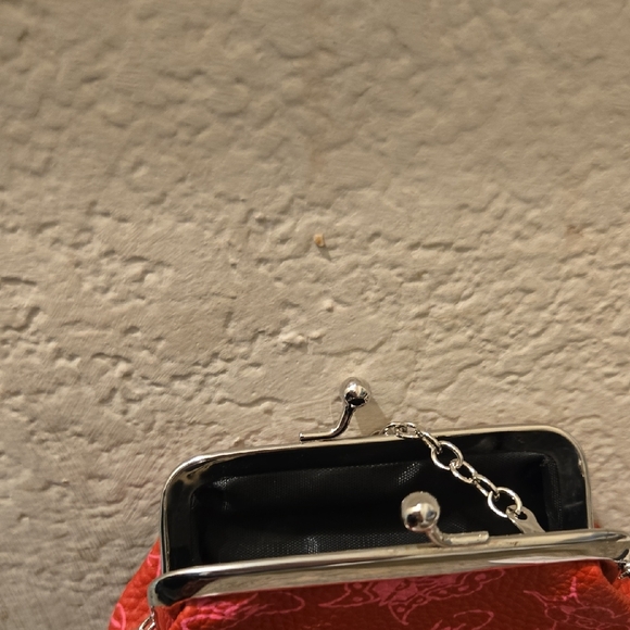 Ed Hardy Red Tiger Mini Bag with Chain Nwt - Picture 4 of 4